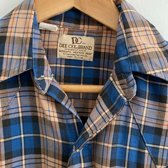 Men’s button down plaid - Picture 2 of 6